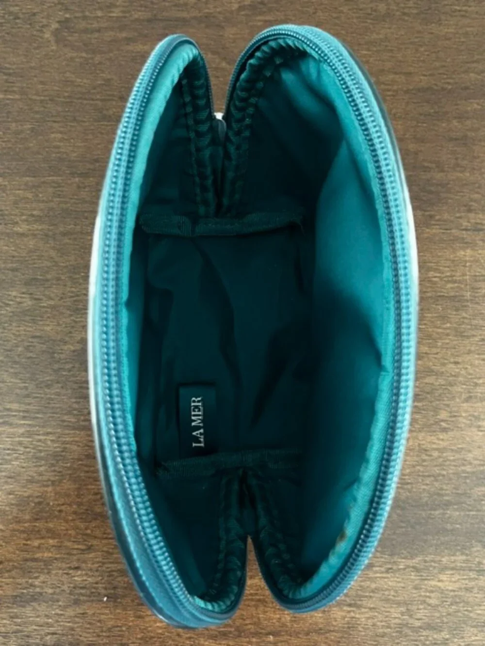 La Mer Glossy Teal Cosmetic Bag Zip Top